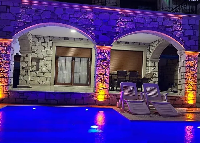 Reisdere Kiralik Havuzlu Çeşme