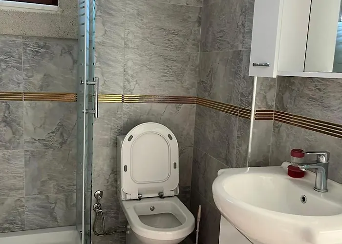 Villa Reisdere Kiralik Havuzlu